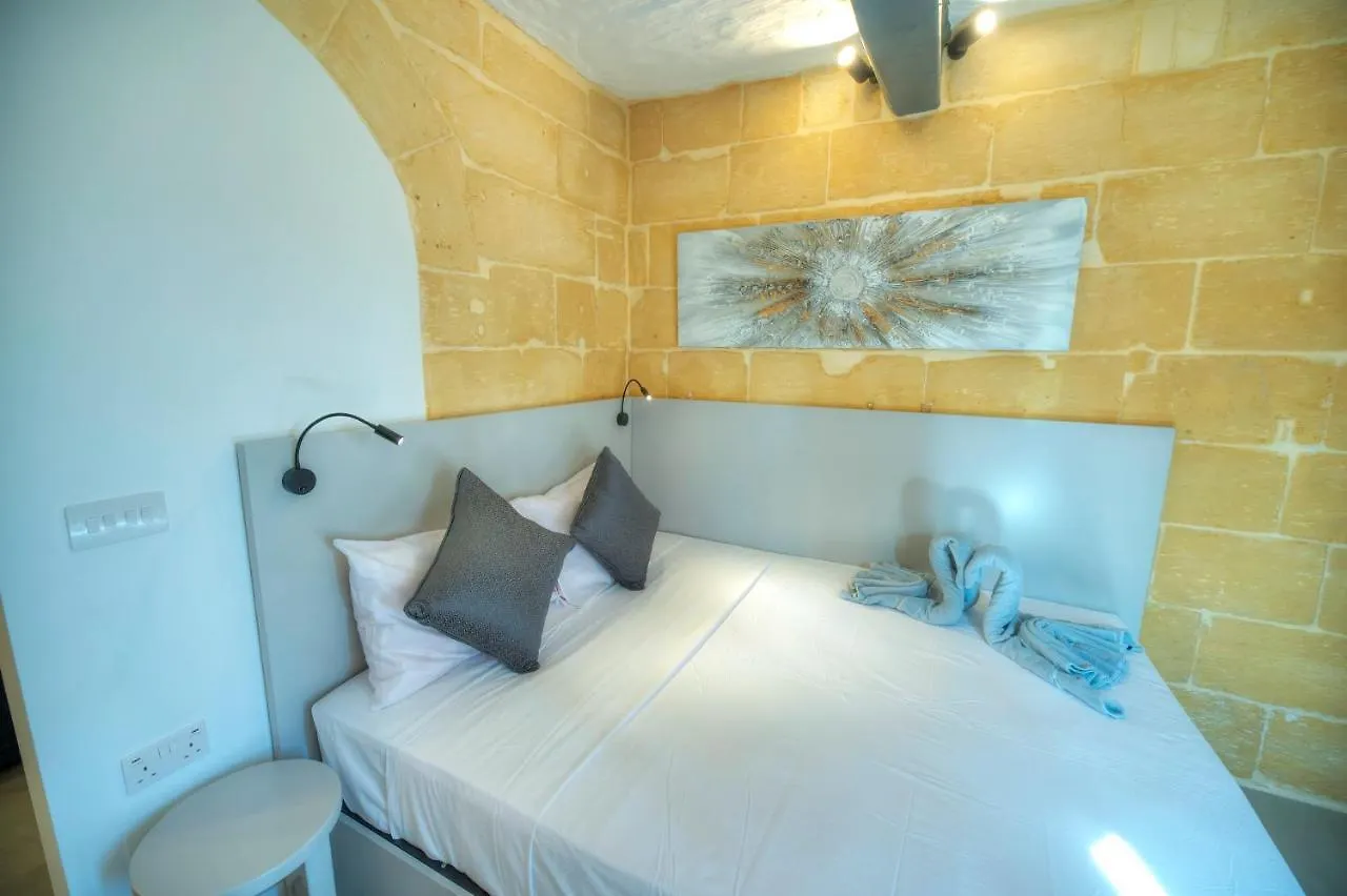 1Bedroom-Stunning Views In Valletta Center Jspi1-1 شقة