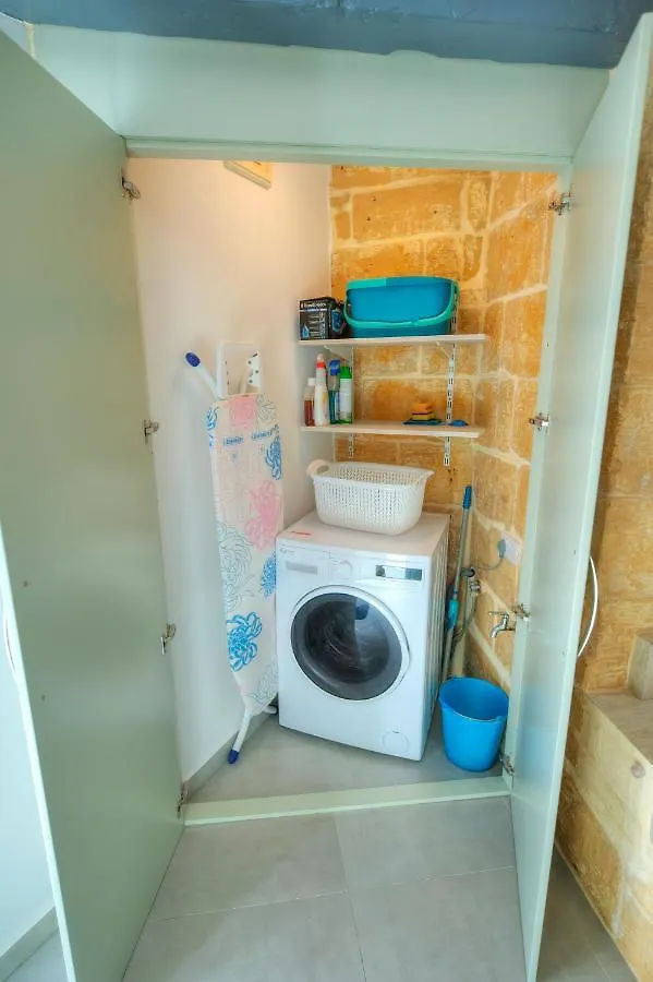 1Bedroom-Stunning Views In Valletta Center Jspi1-1 0*,